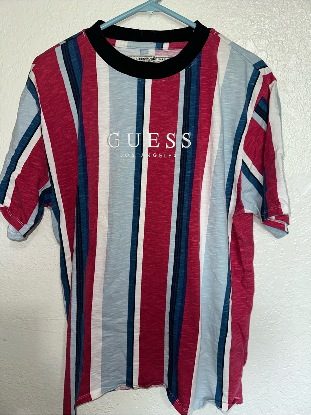 Guess Tee